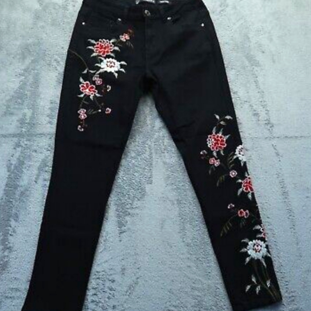 COPY - Sandpiper Jeans Women's 8/28x27 High-Rise Skinny Cotton Blend Denim Embr…